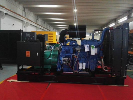 Fornitura di alimentazione di riserva 500 kW Guangxi Yuchai generatore diesel set per motore di rame puro