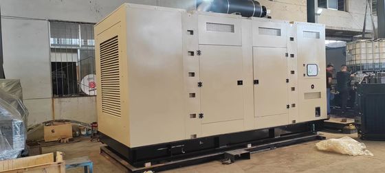 Iniezione di direzione 1000KVA Guangxi Yuchai Silent Speaker Generatore diesel impostato per frequenza 50/60HZ