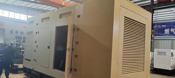 Iniezione di direzione 1000KVA Guangxi Yuchai Silent Speaker Generatore diesel impostato per frequenza 50/60HZ