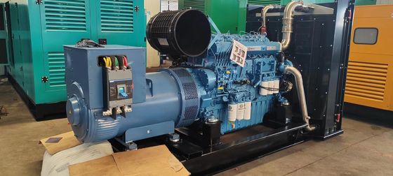 Set di generatori diesel da 550 kW con certificazione ISO9001 e sistema portatile di raffreddamento ad acqua