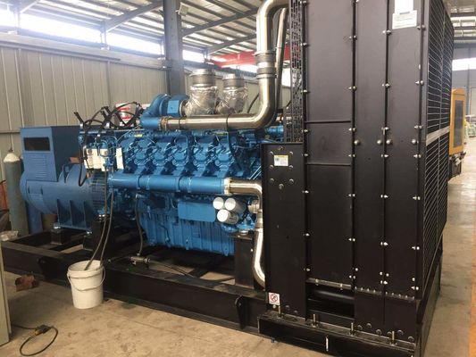 Fornitore di energia di emergenza di riserva per grandi scuole ISO9001 Generatore diesel Weichai da 800 kW su richiesta dei clienti